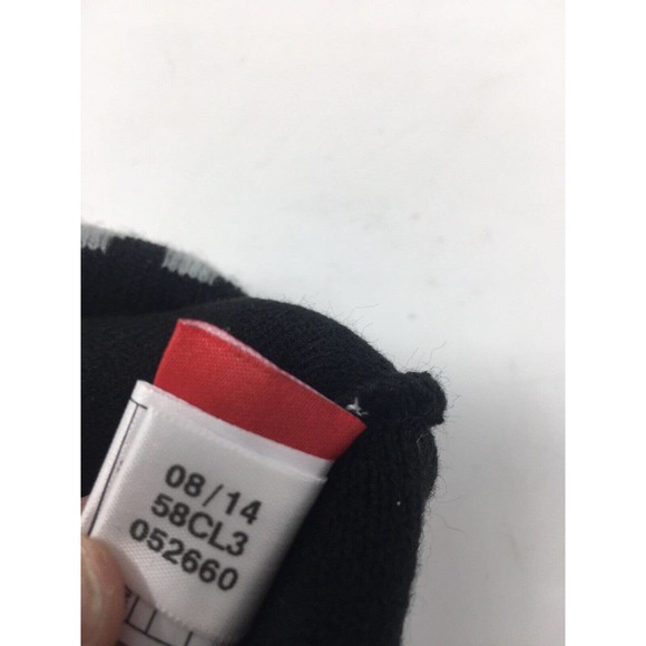 Boys 8-20 The Wild Hockey Beanie Mask Cap Hat Reebok Faceoff Collection NHL - Picture 10 of 11